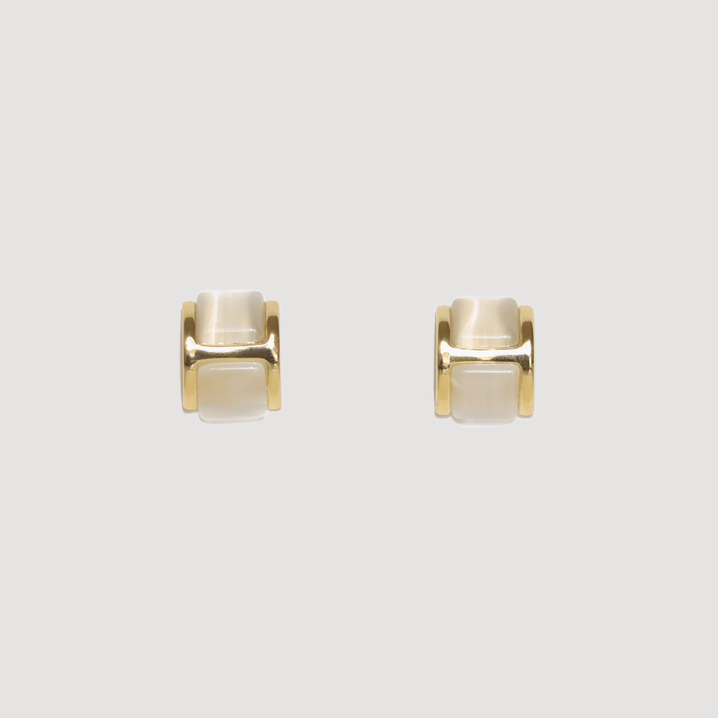 Gold Matte Stud Earring With Opalescent Details