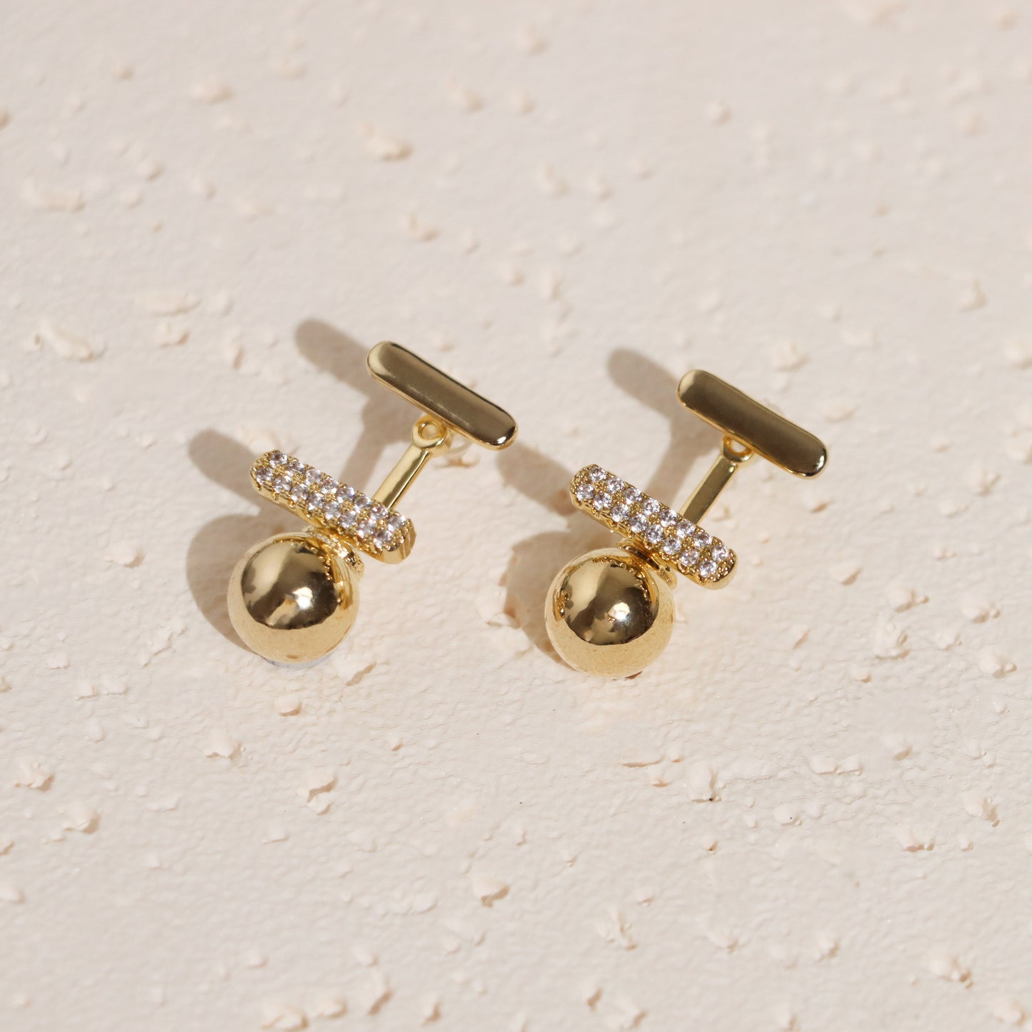 Stud Earring With Drop Removable Details