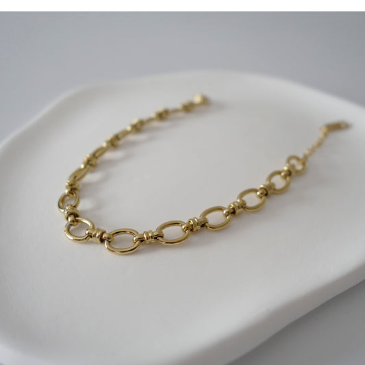 Gold Large Chain Bracelet