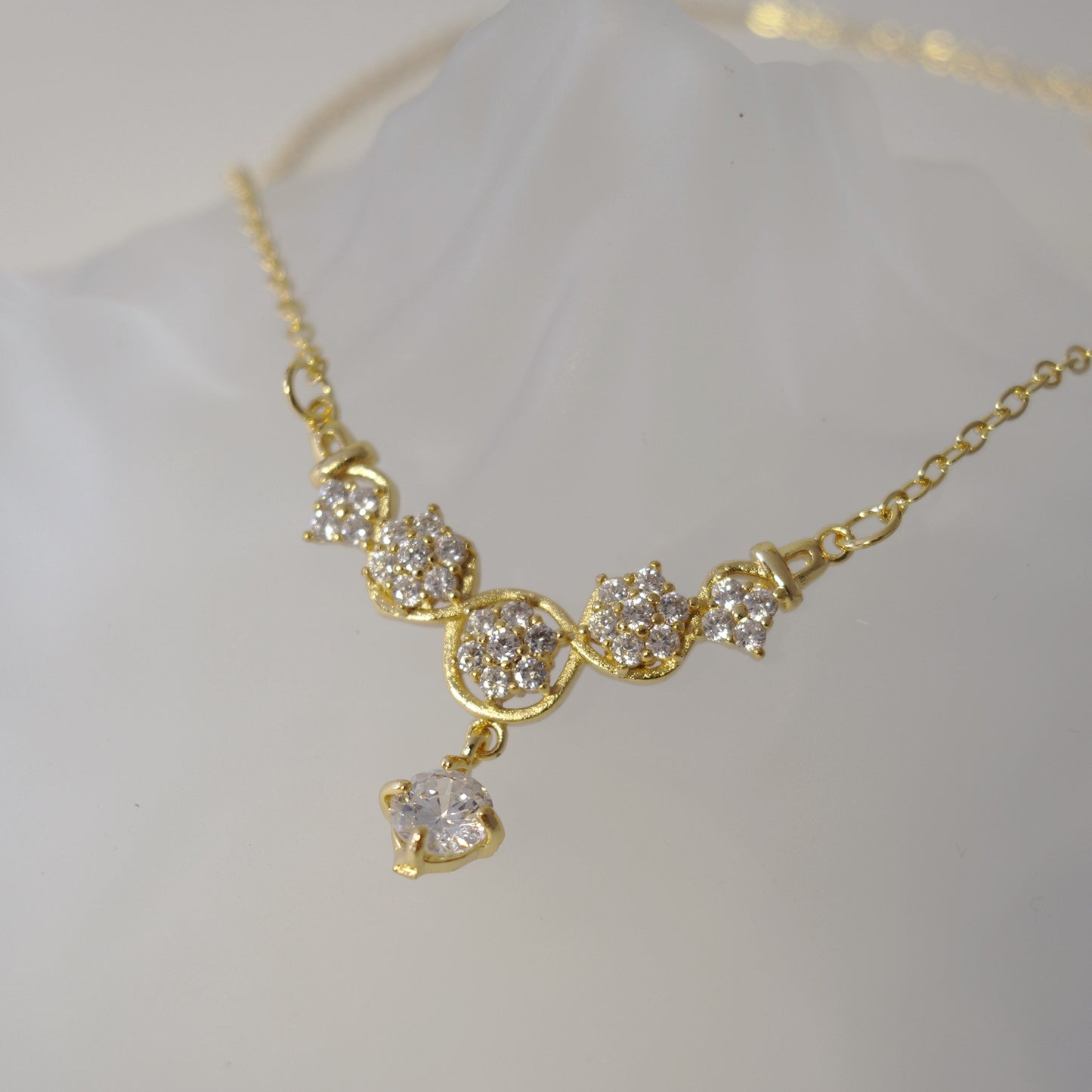 Gold Crystals Pendant Necklace